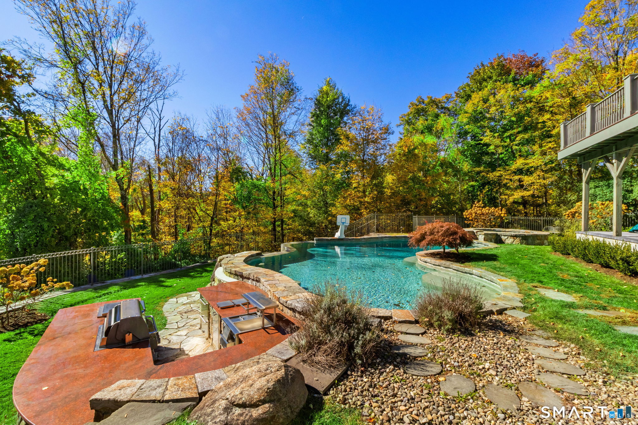 496 Long Ridge Road