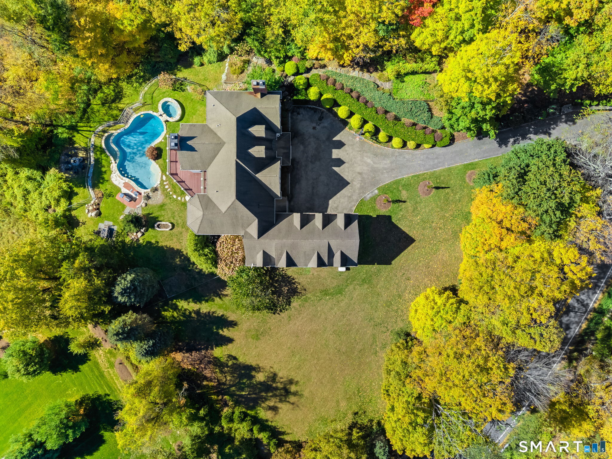 496 Long Ridge Road