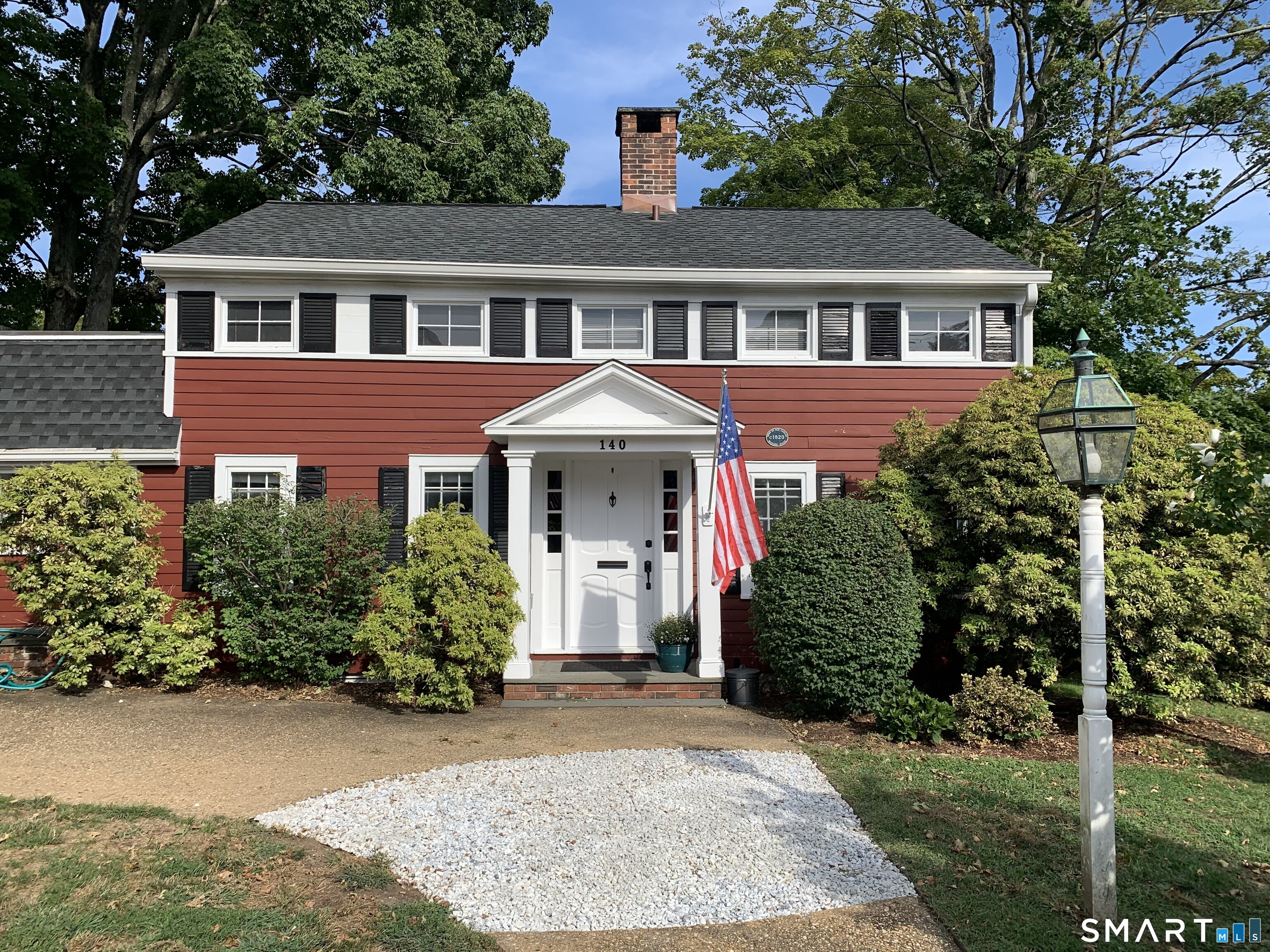 140 East Avenue Unit: 140