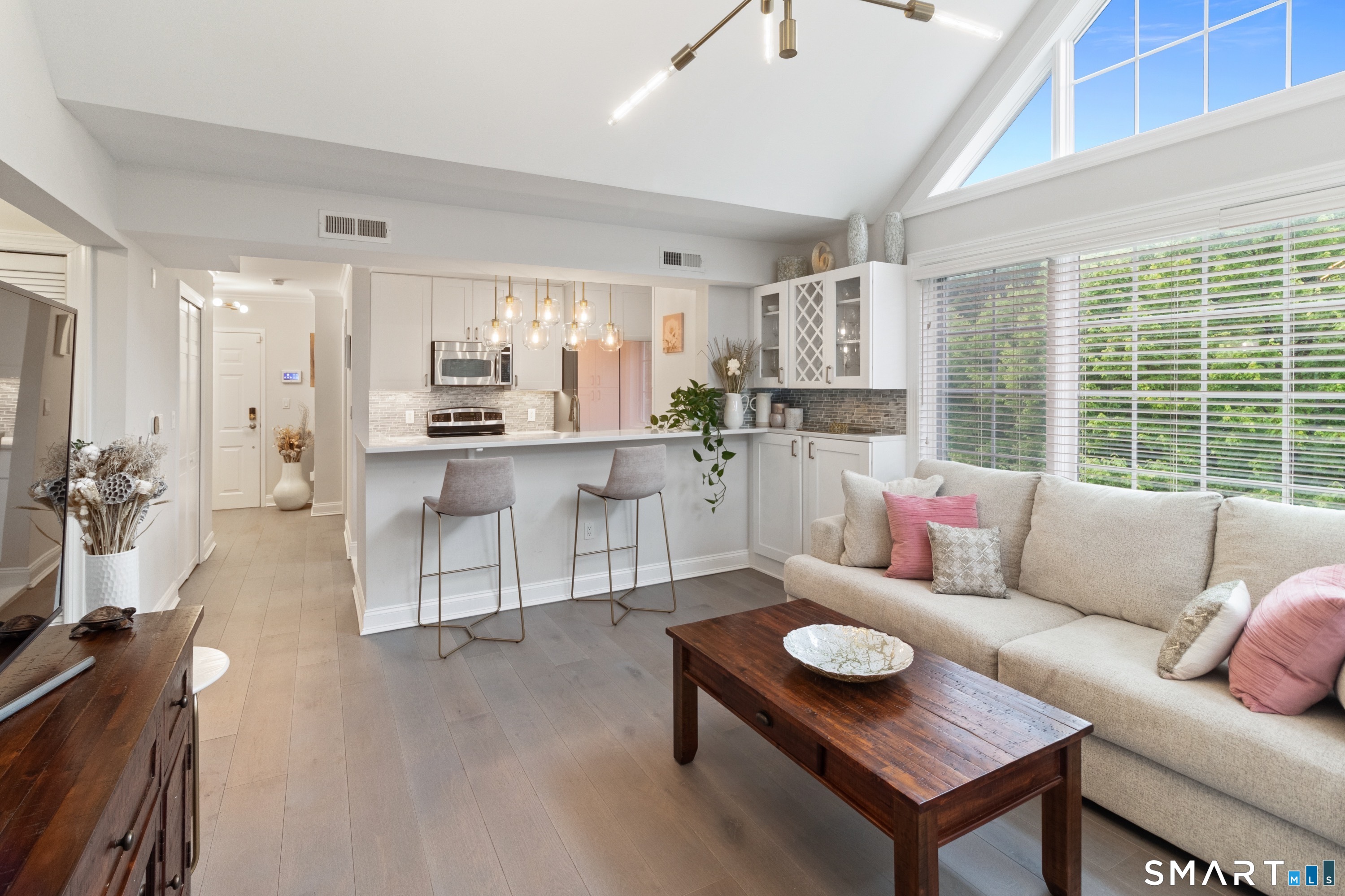 2 Homestead Lane Unit: 407