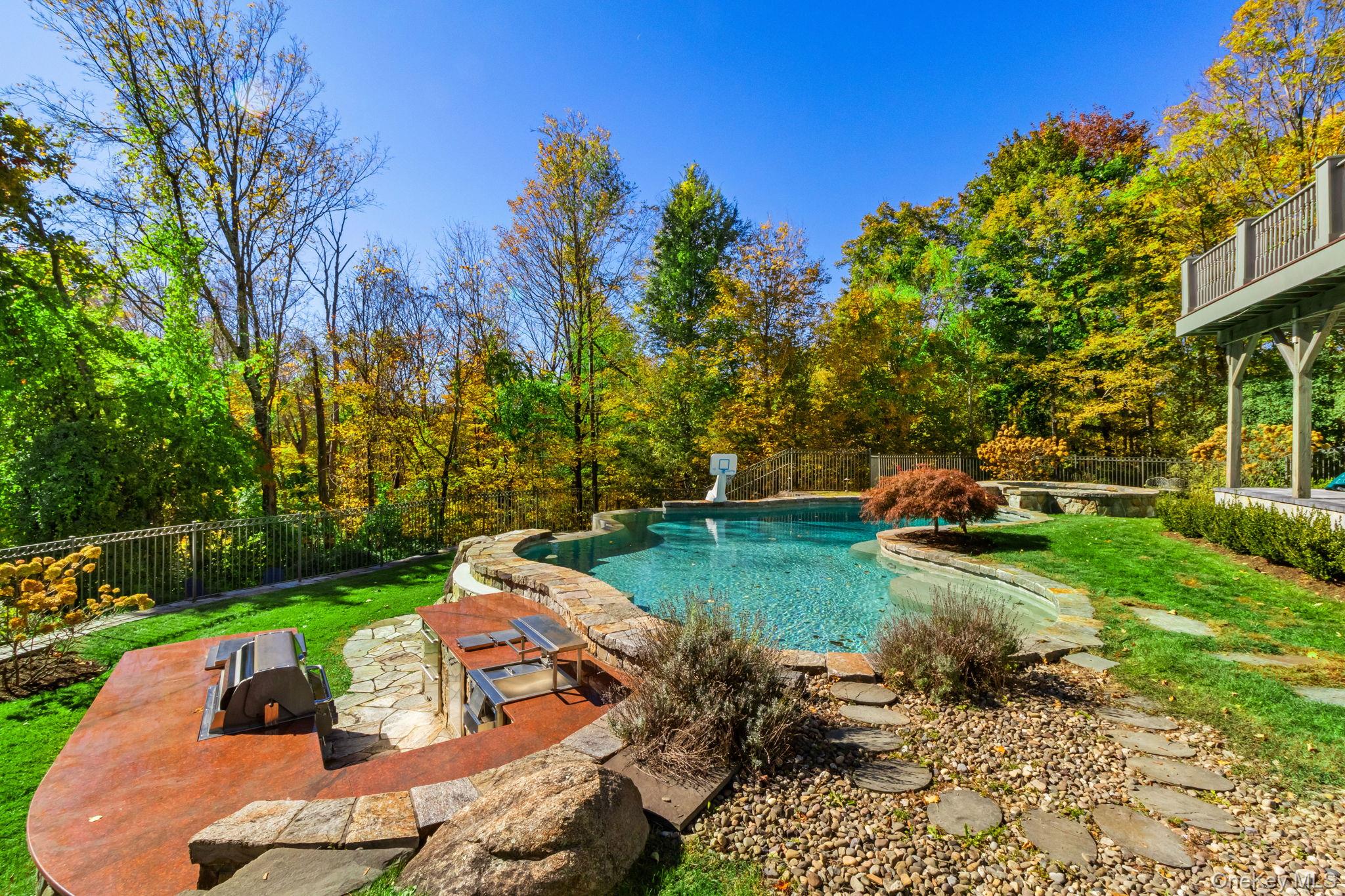 496 Long Ridge Road