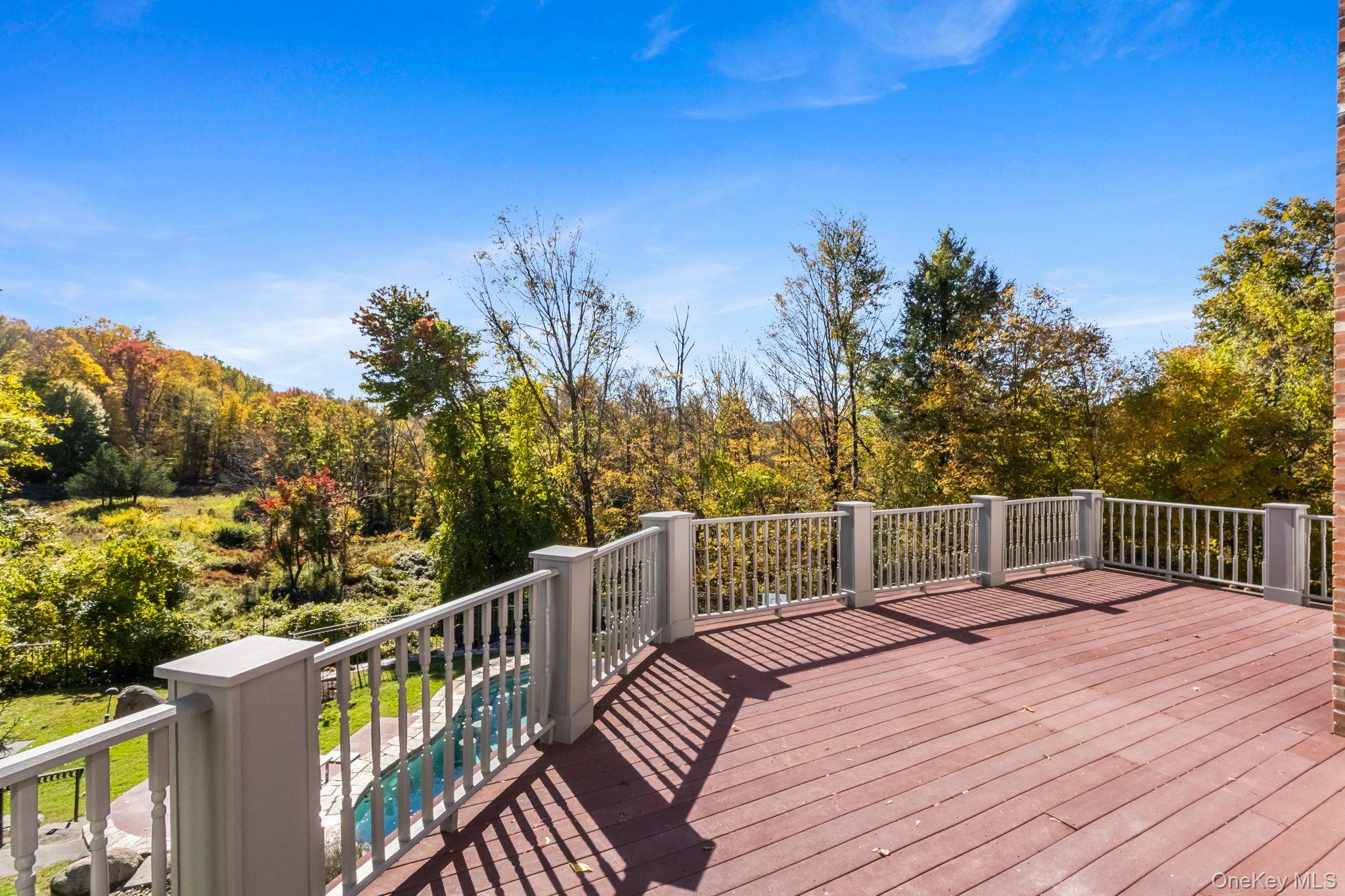 496 Long Ridge Road