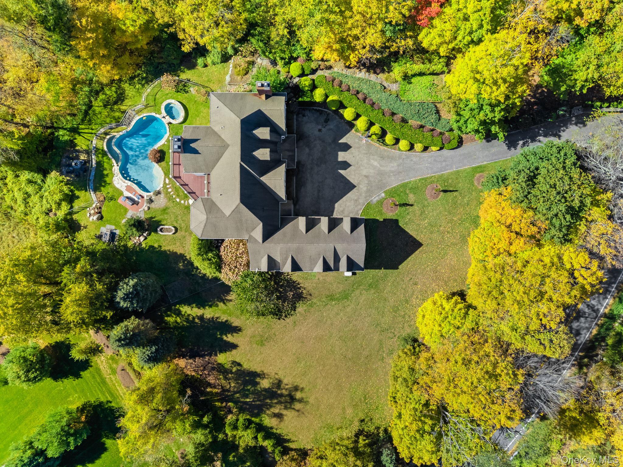 496 Long Ridge Road