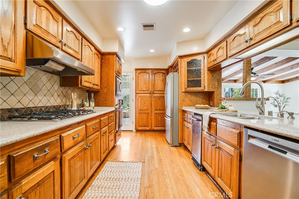 17342 San Fernando Mission Boulevard