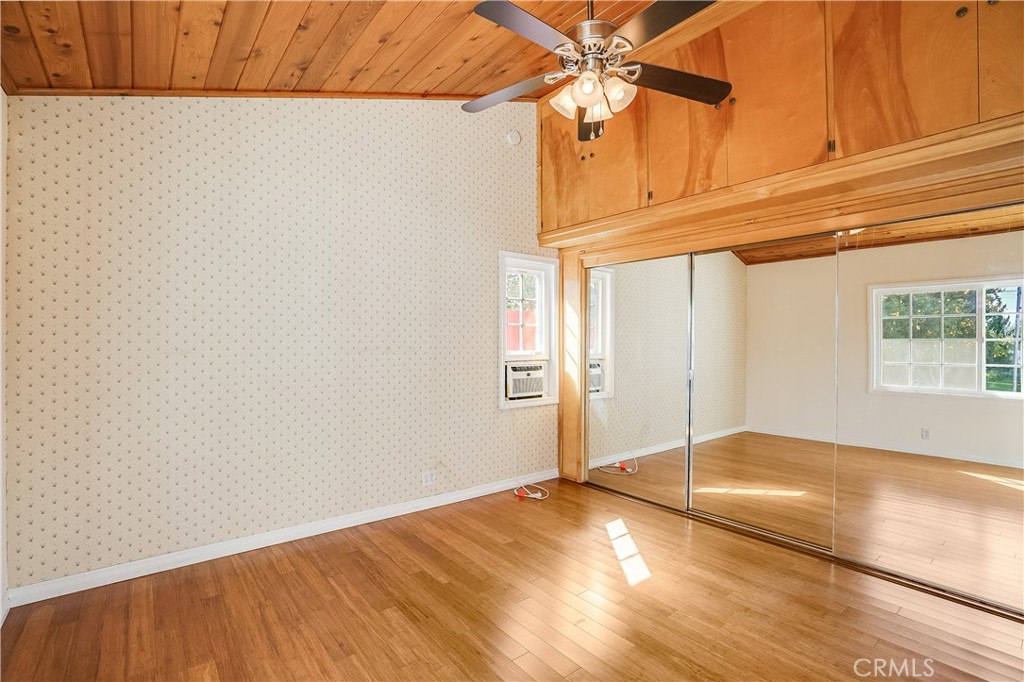 17342 San Fernando Mission Boulevard