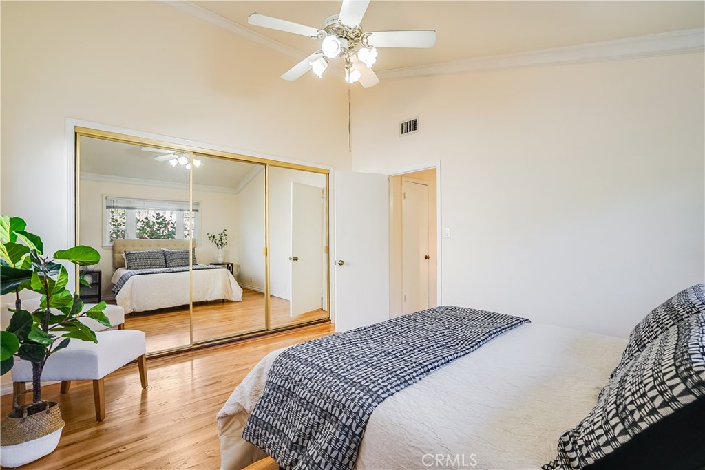 17342 San Fernando Mission Boulevard