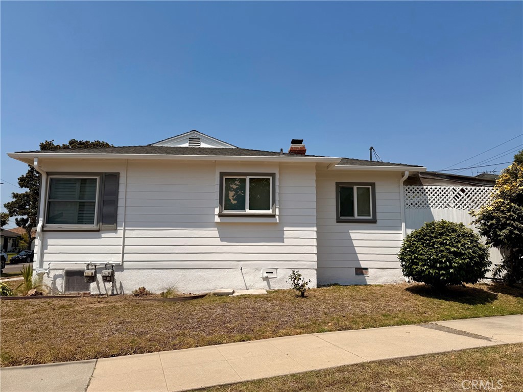 301 W Hillsdale Street