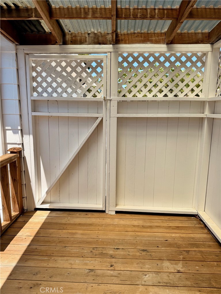 301 W Hillsdale Street