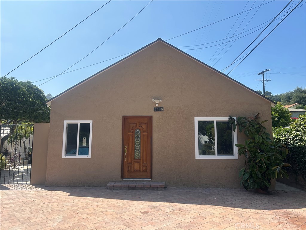 440 1/2 Redfield Ave