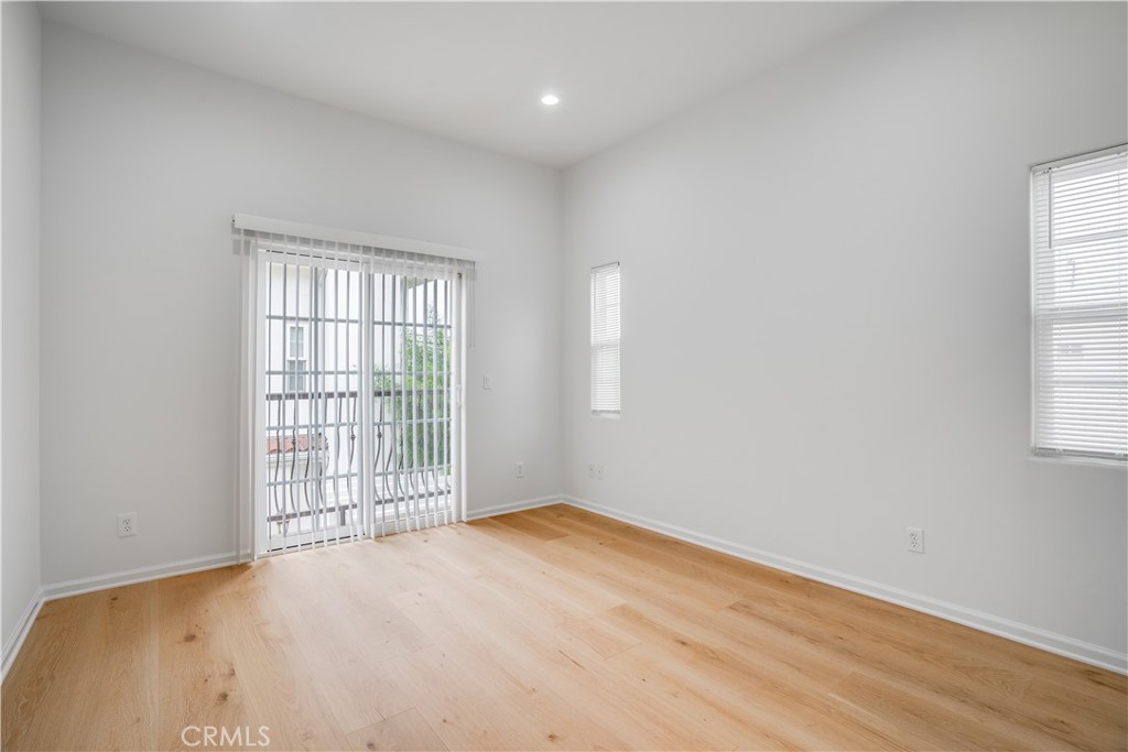 524 W Elk Ave
