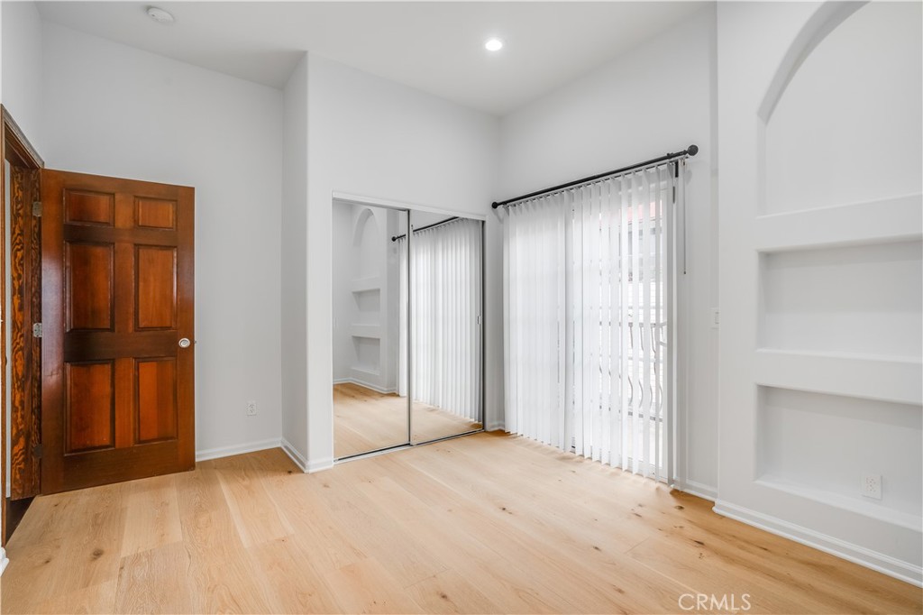 524 W Elk Ave