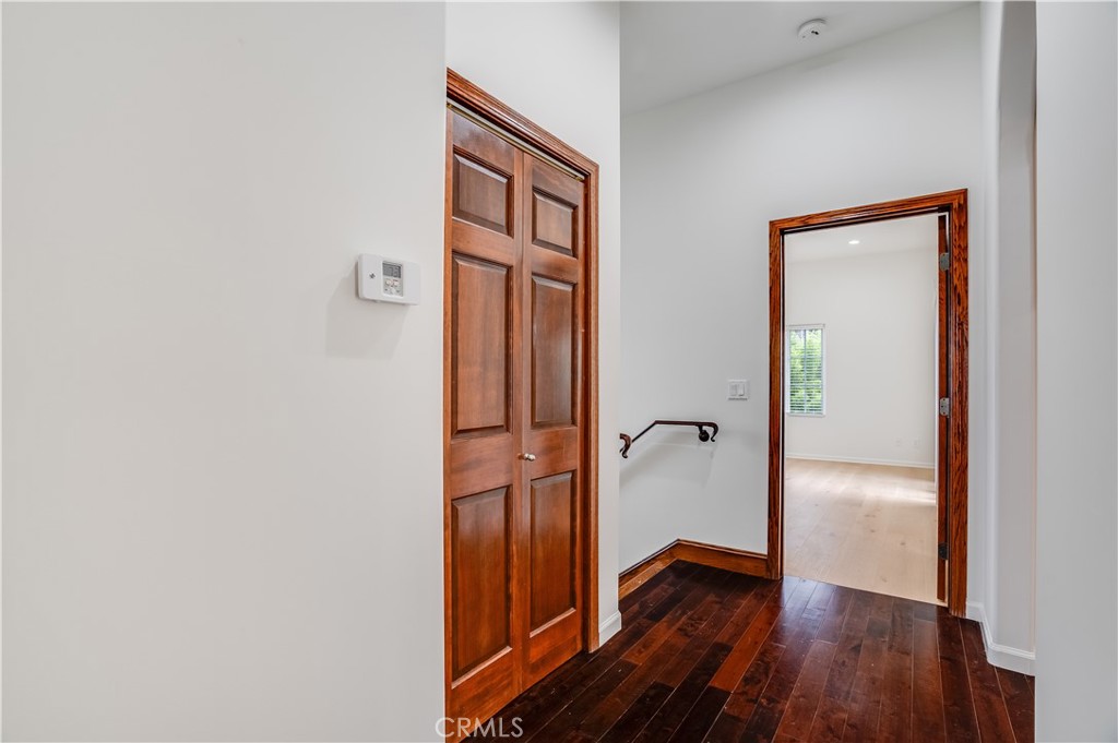 524 W Elk Ave