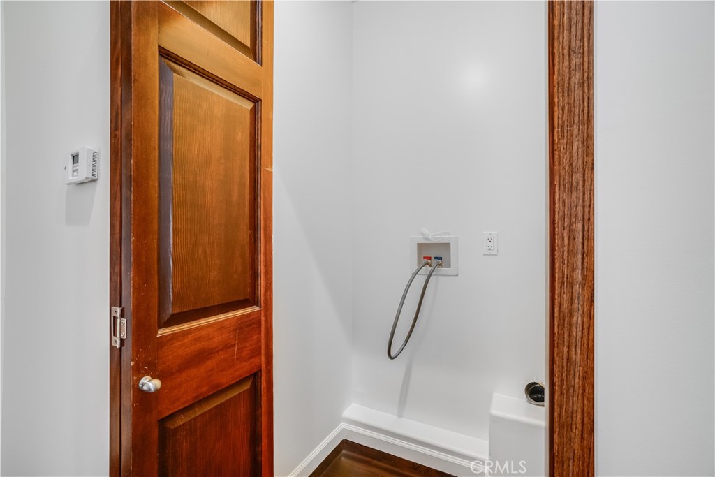 524 W Elk Ave
