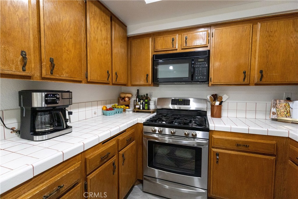 1641 Dimas Ct