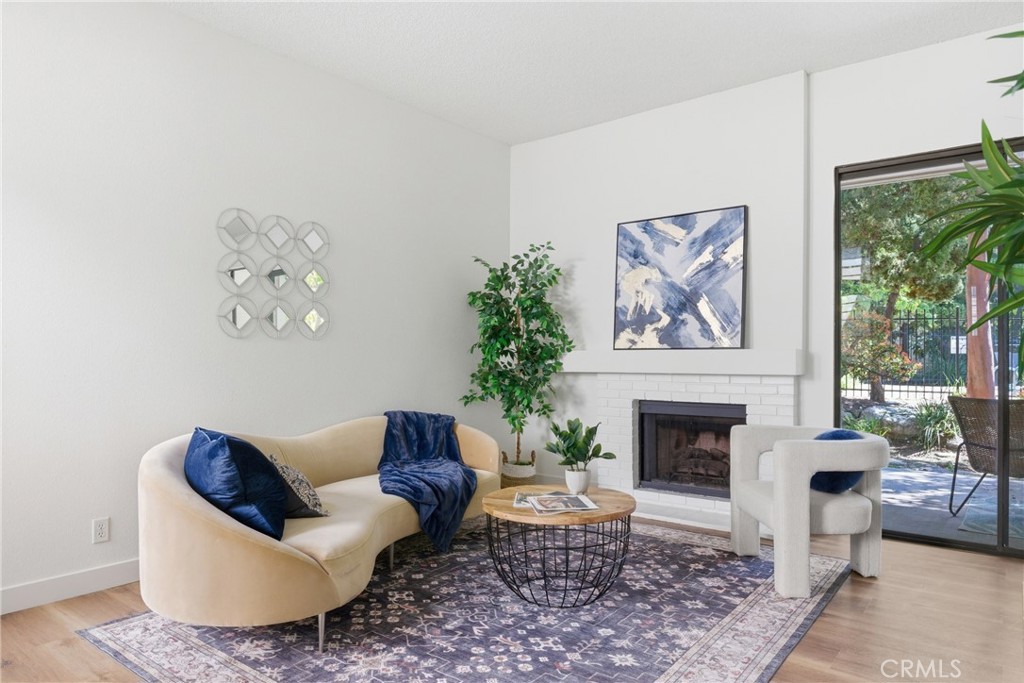4900 N Grand 103