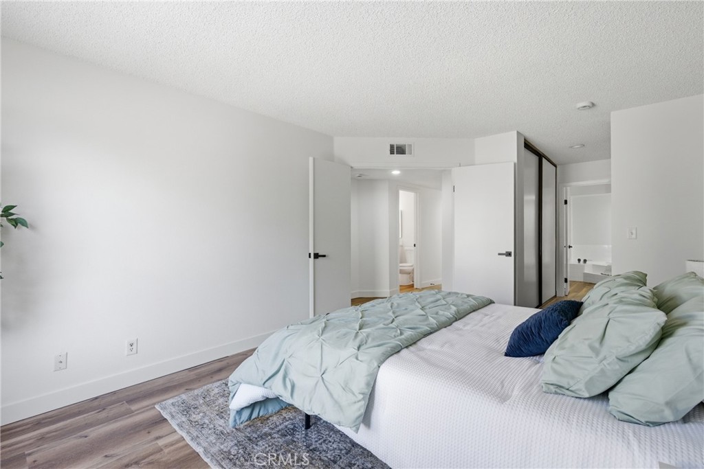 4900 N Grand 103