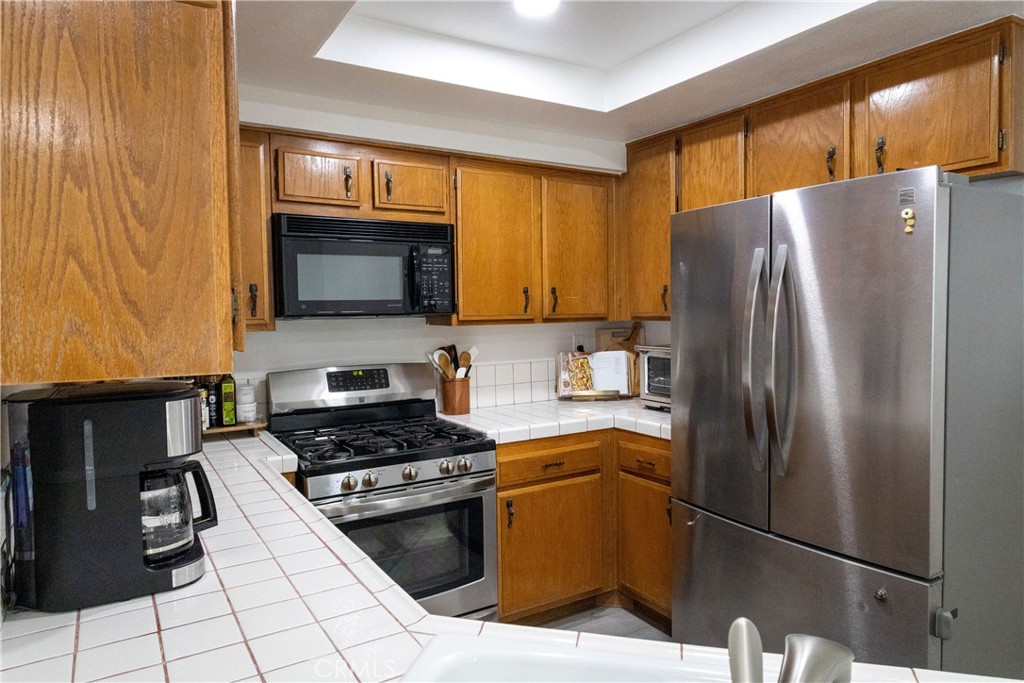 1641 Dimas Ct