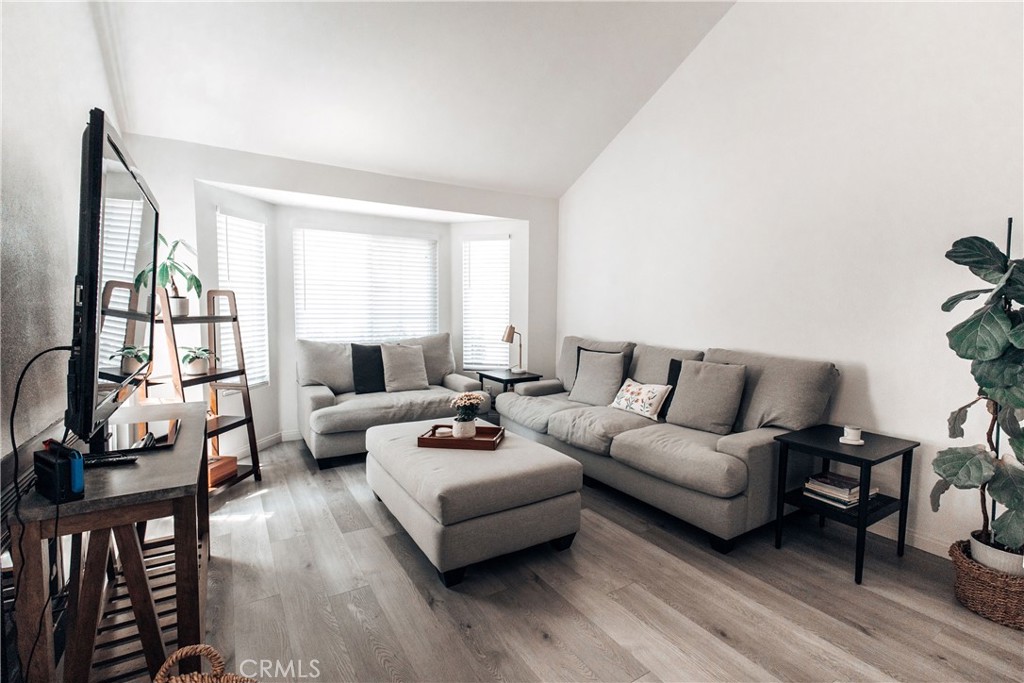 1641 Dimas Ct