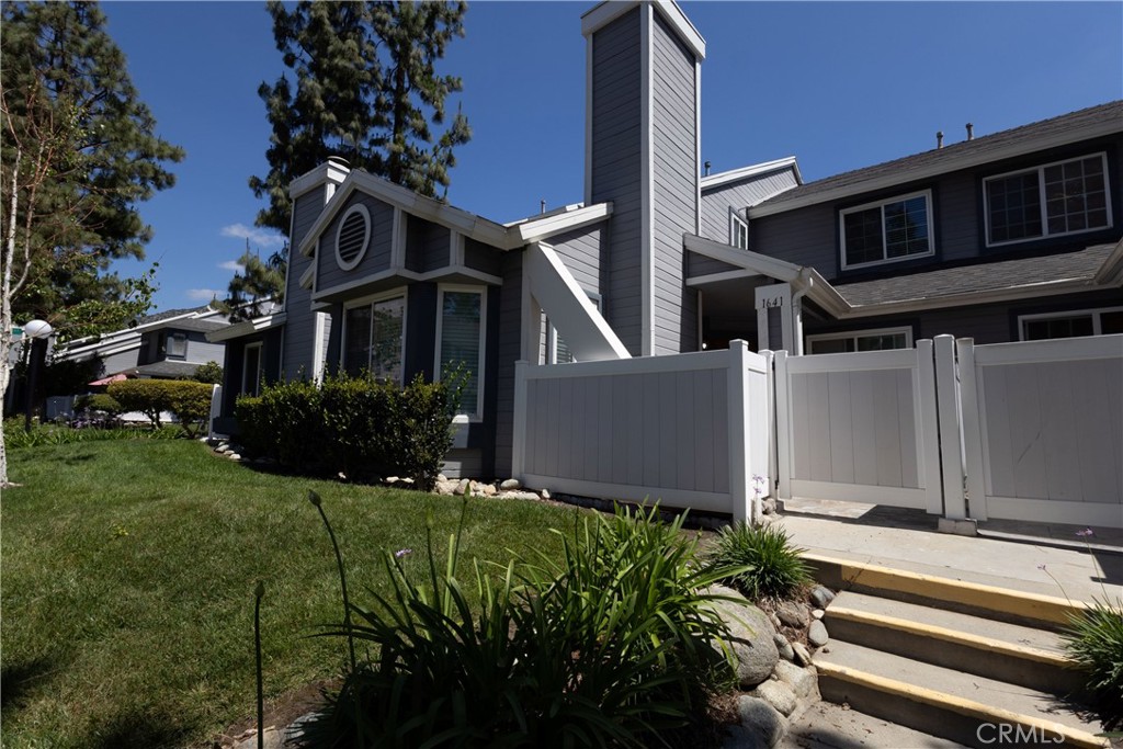 1641 Dimas Ct