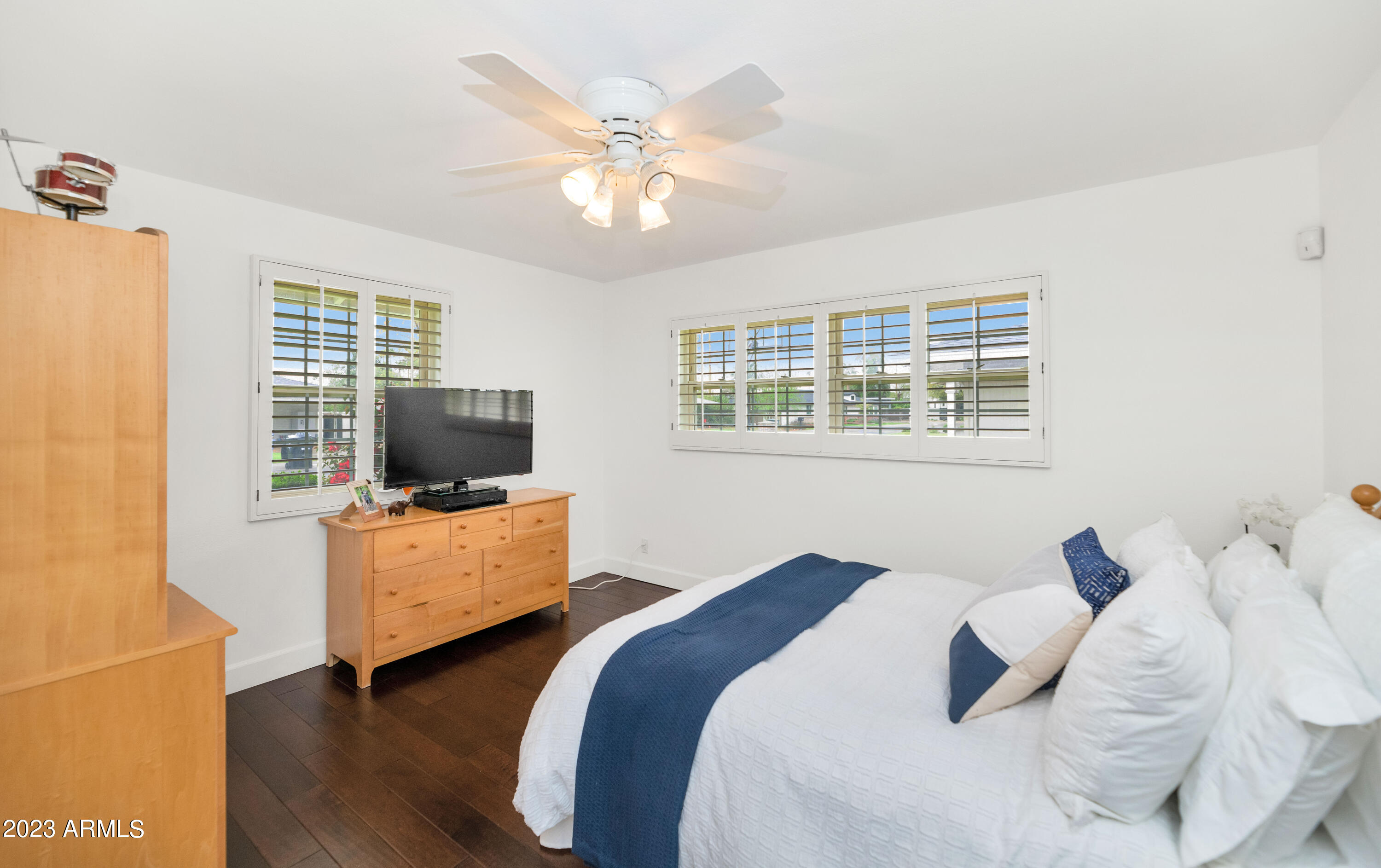 6220 E Calle Redonda --