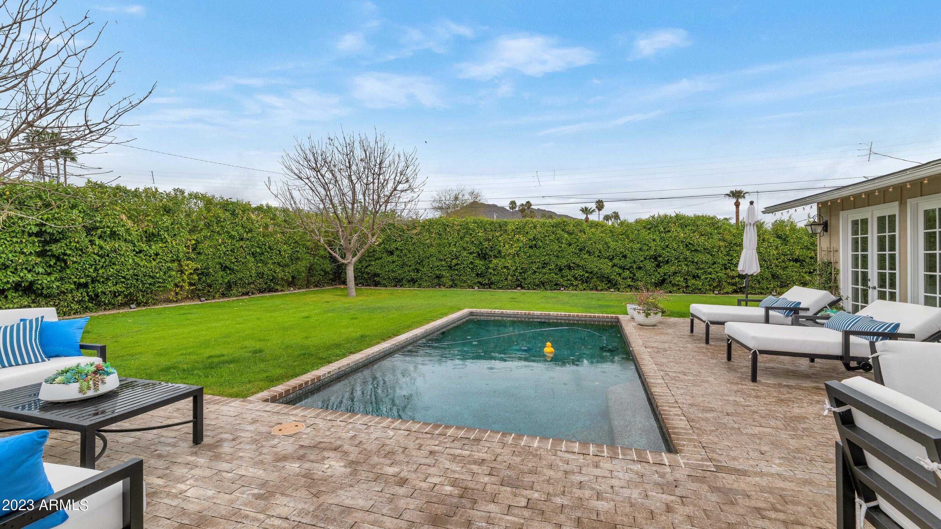 6220 E Calle Redonda --