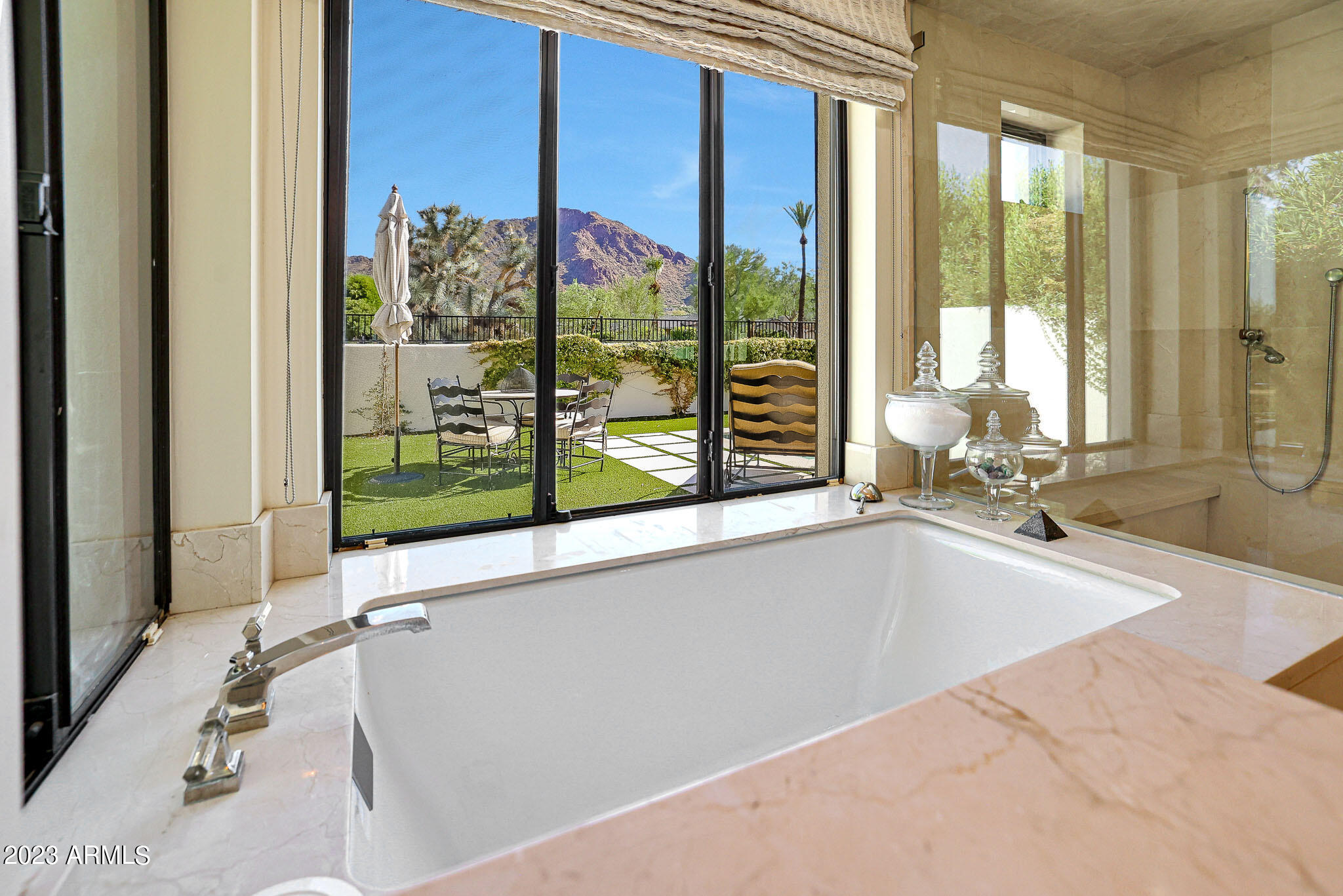 5635 E LINCOLN Drive Unit: 62