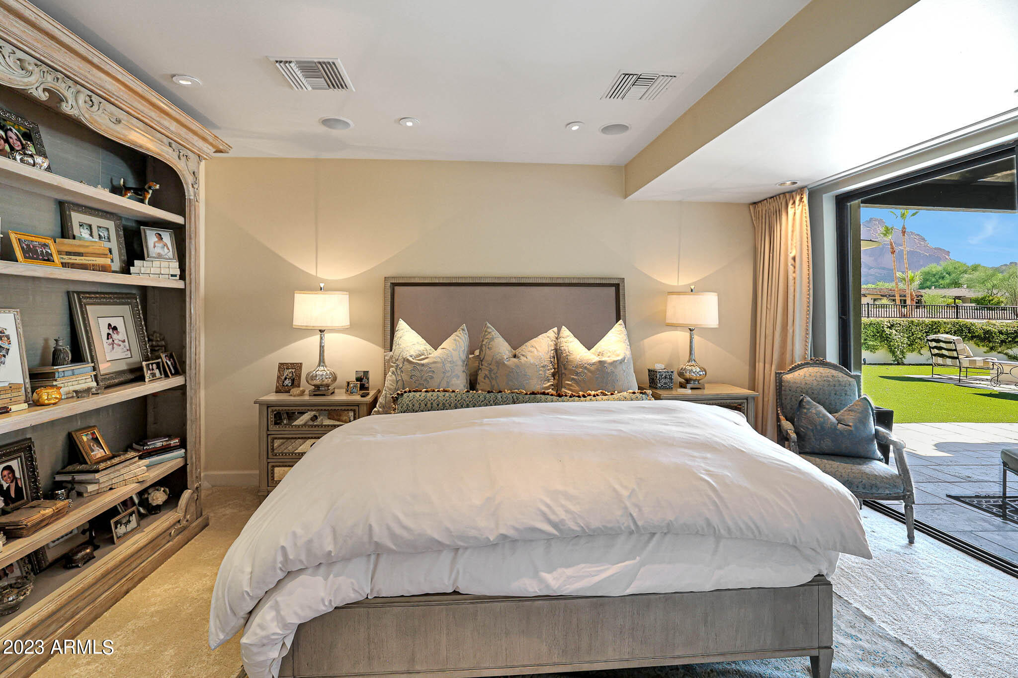 5635 E LINCOLN Drive Unit: 62