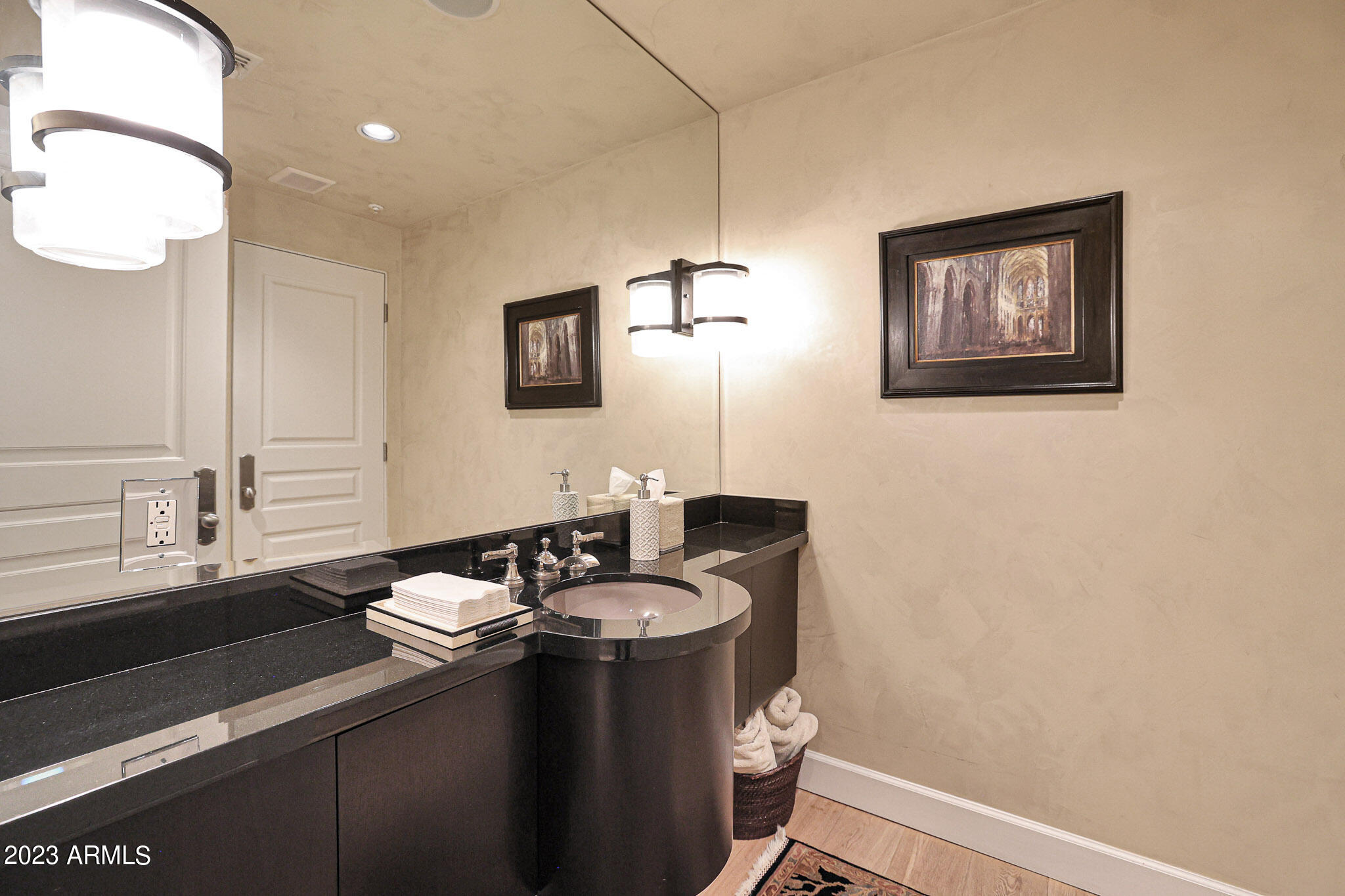 5635 E LINCOLN Drive Unit: 62