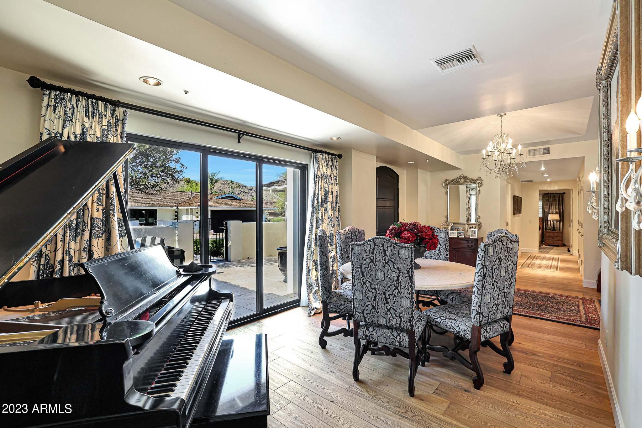 5635 E LINCOLN Drive Unit: 62