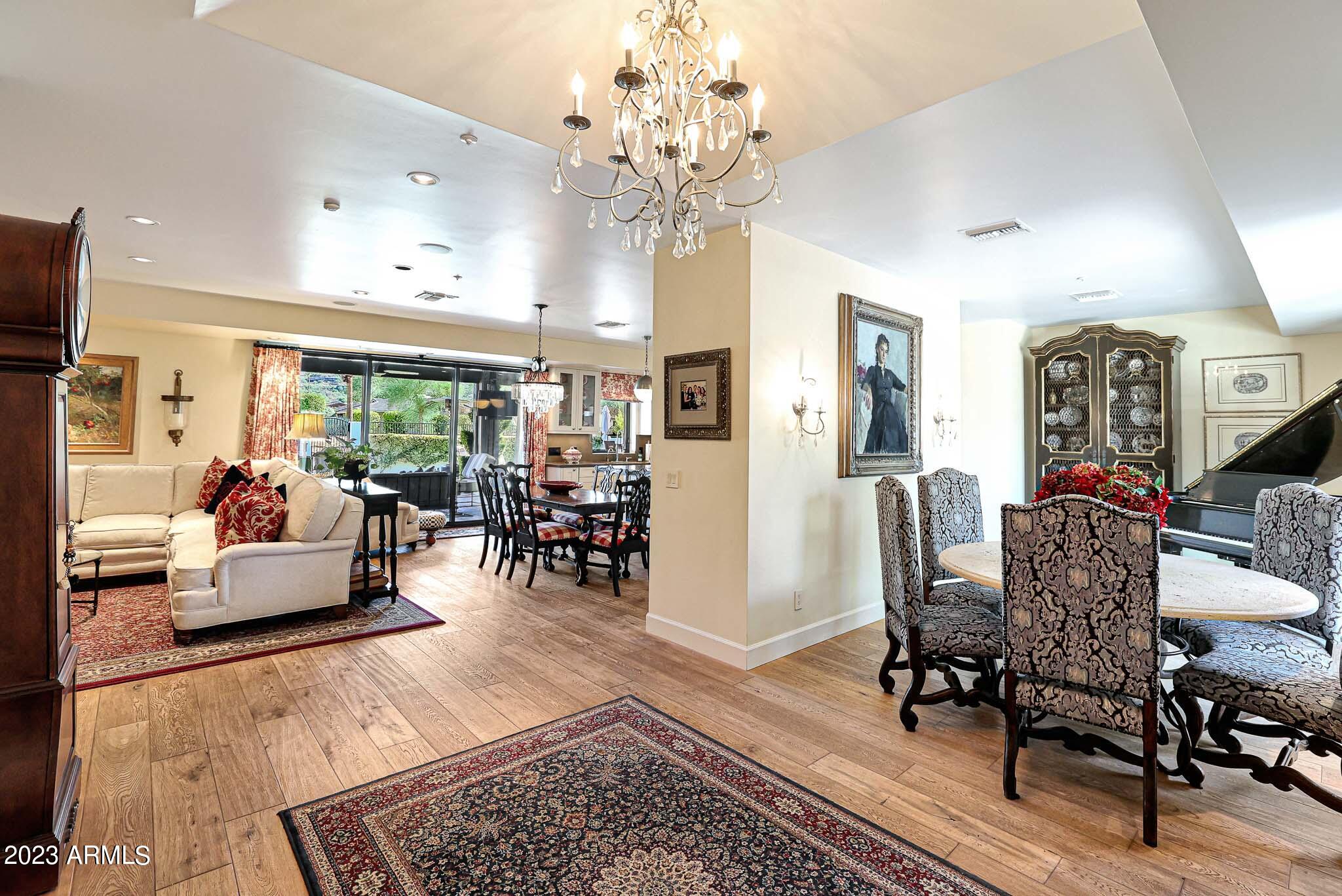 5635 E LINCOLN Drive Unit: 62