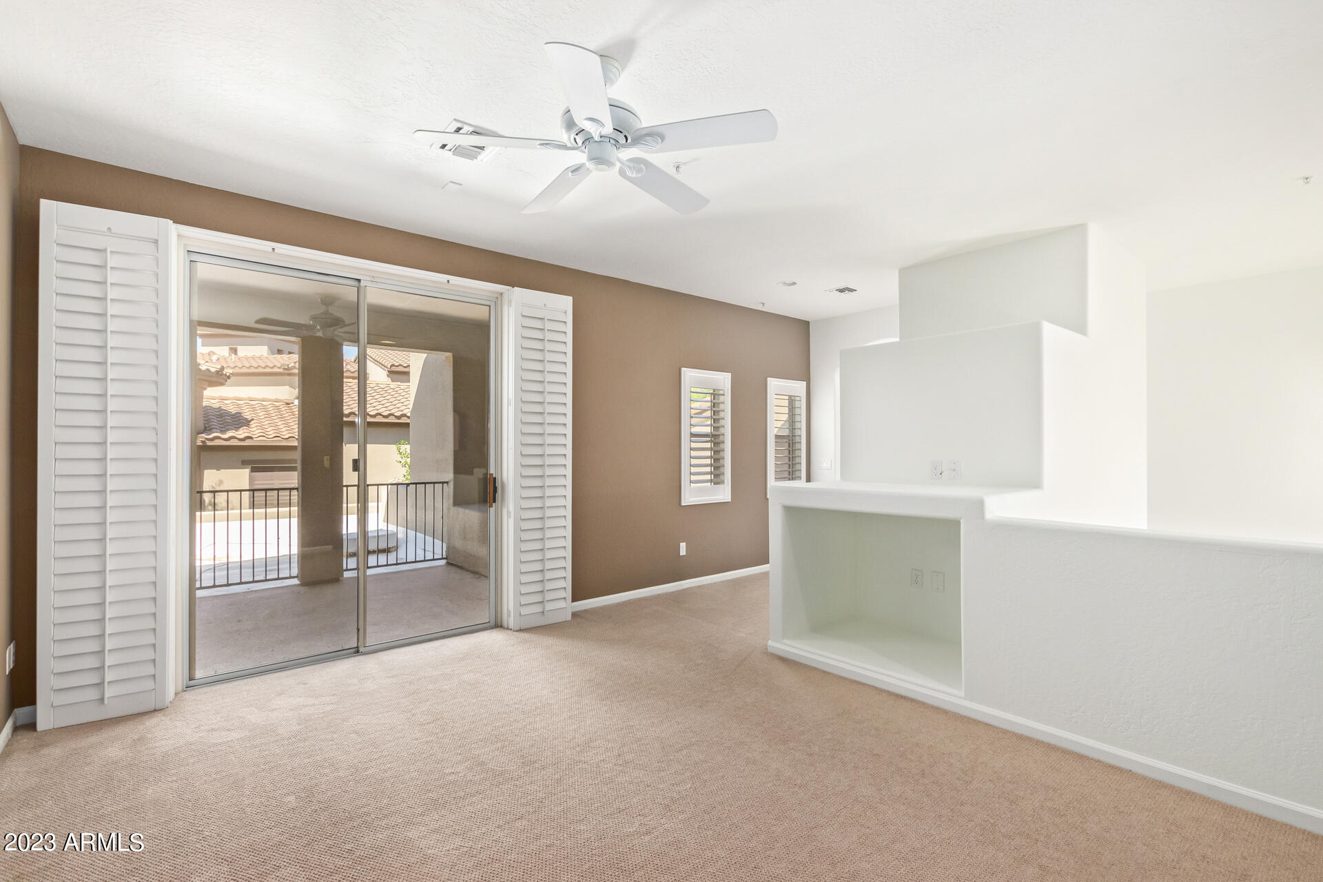 20802 N GRAYHAWK Drive # 1071