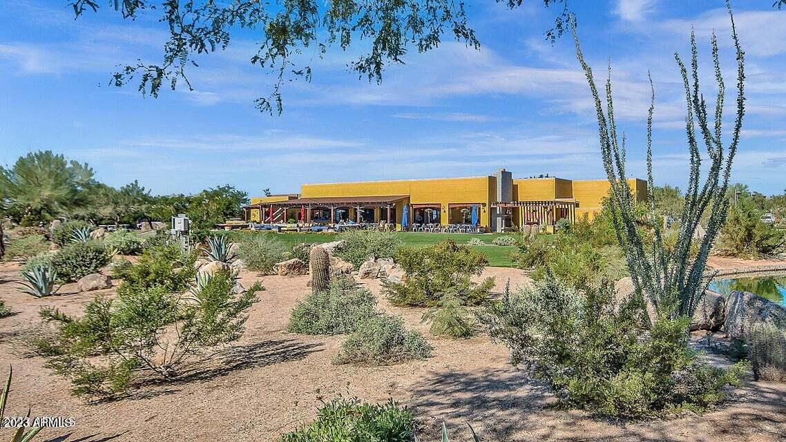 20802 N GRAYHAWK Drive # 1071