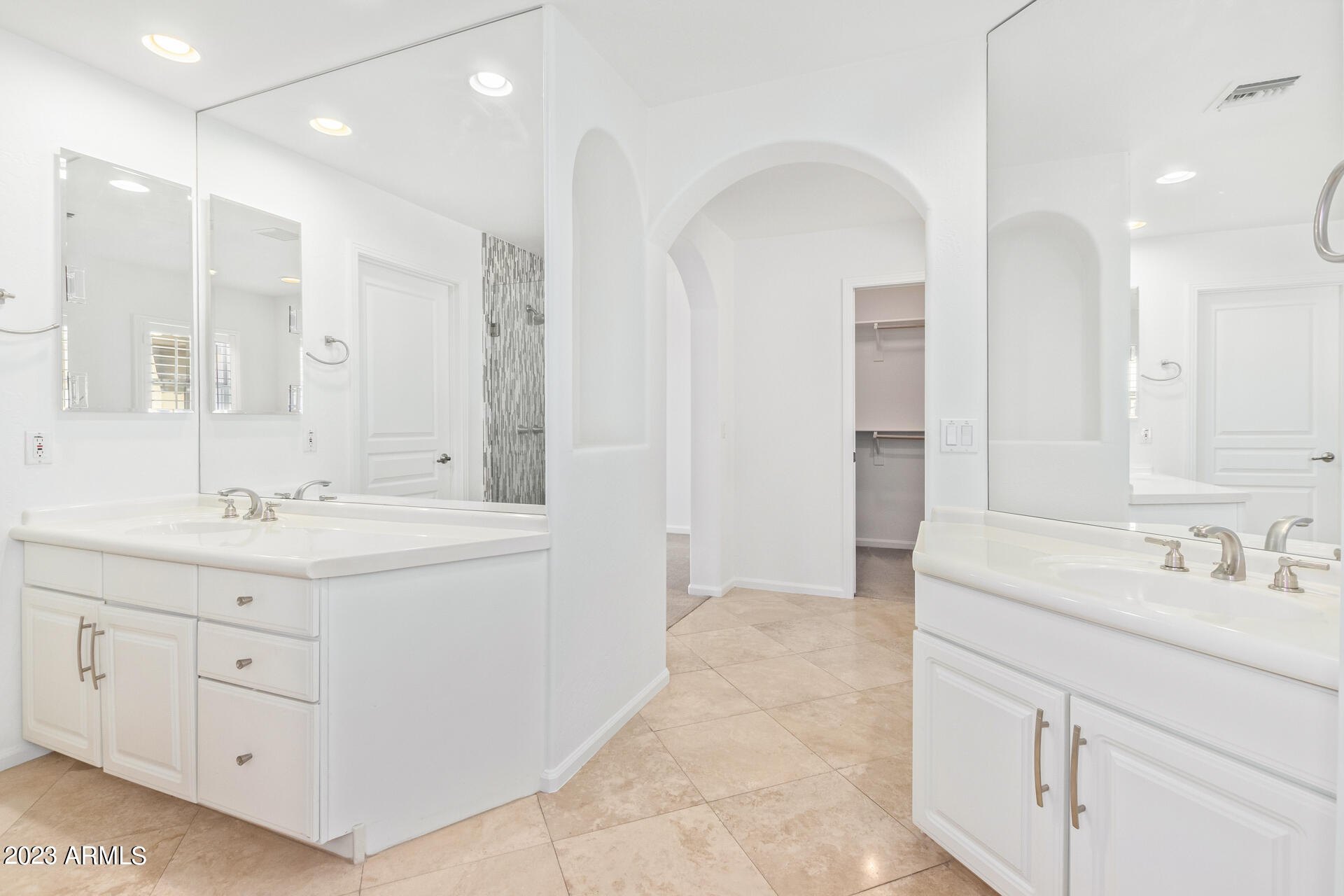 20802 N GRAYHAWK Drive # 1071