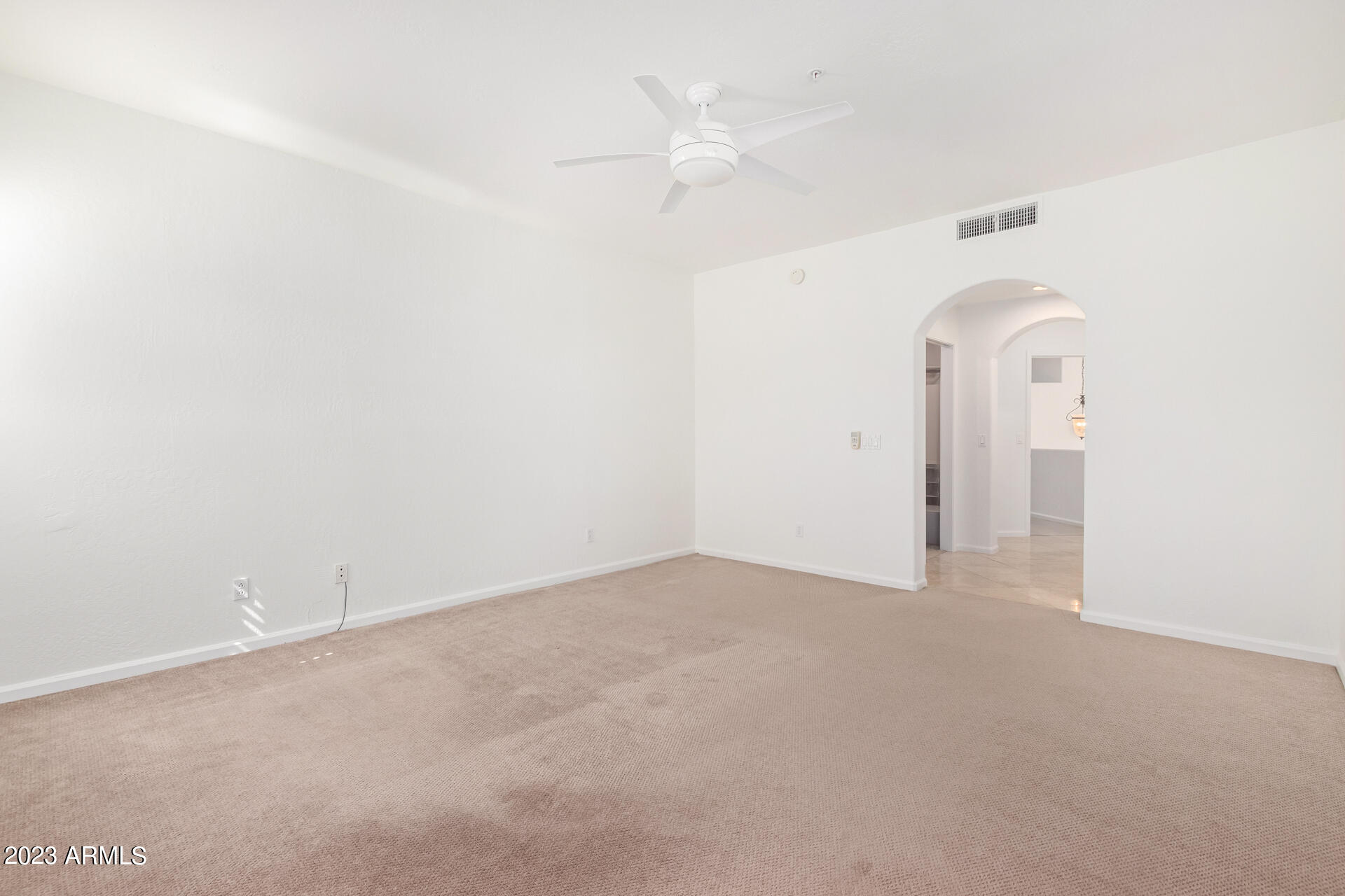 20802 N GRAYHAWK Drive # 1071