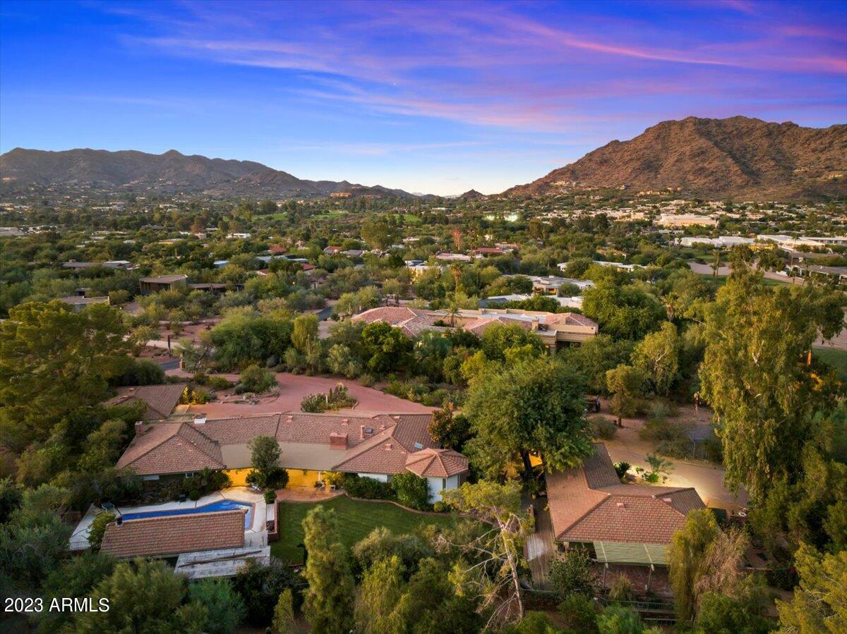 6115 N Camelback Manor Drive # 18