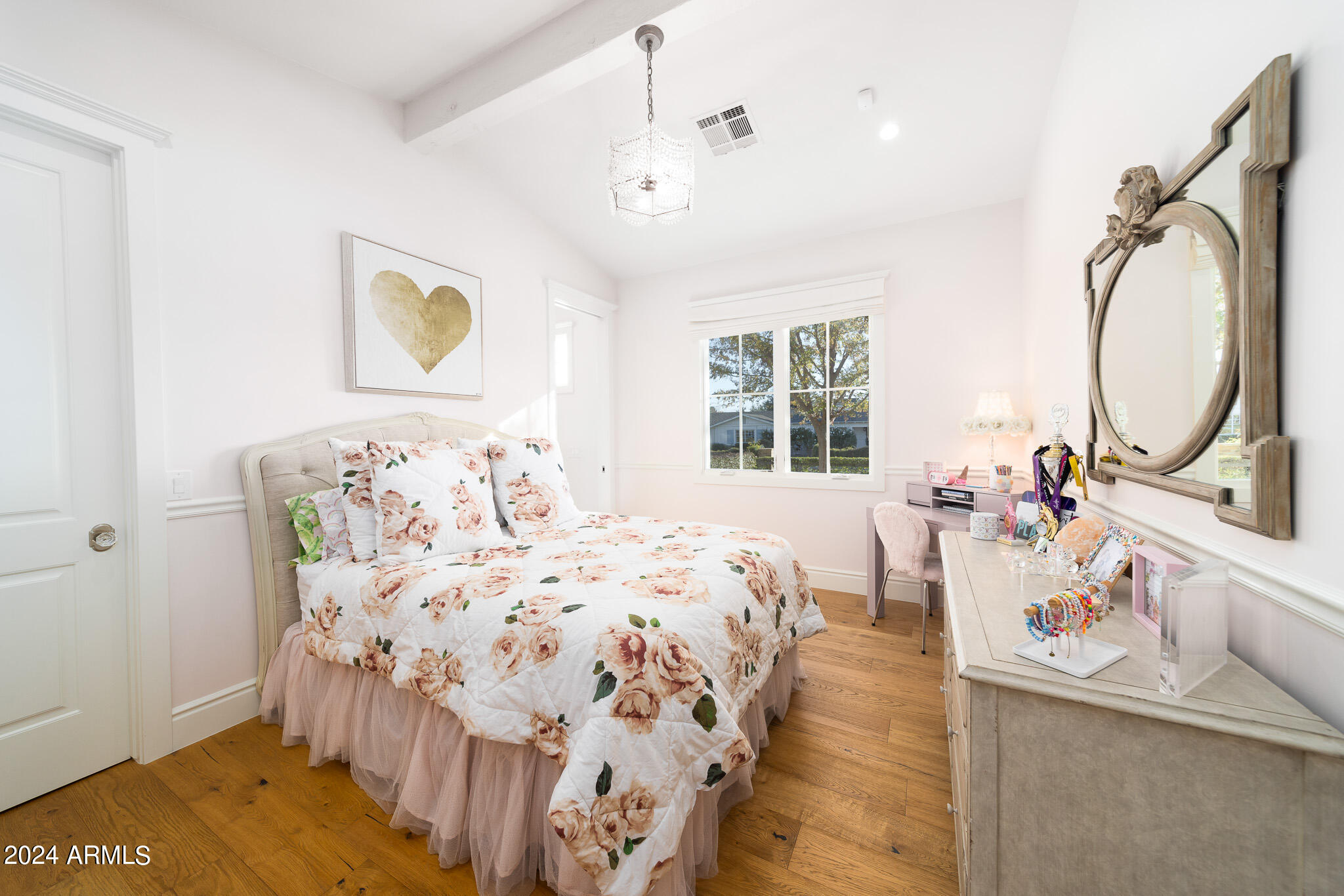 6048 E CALLE DEL NORTE --
