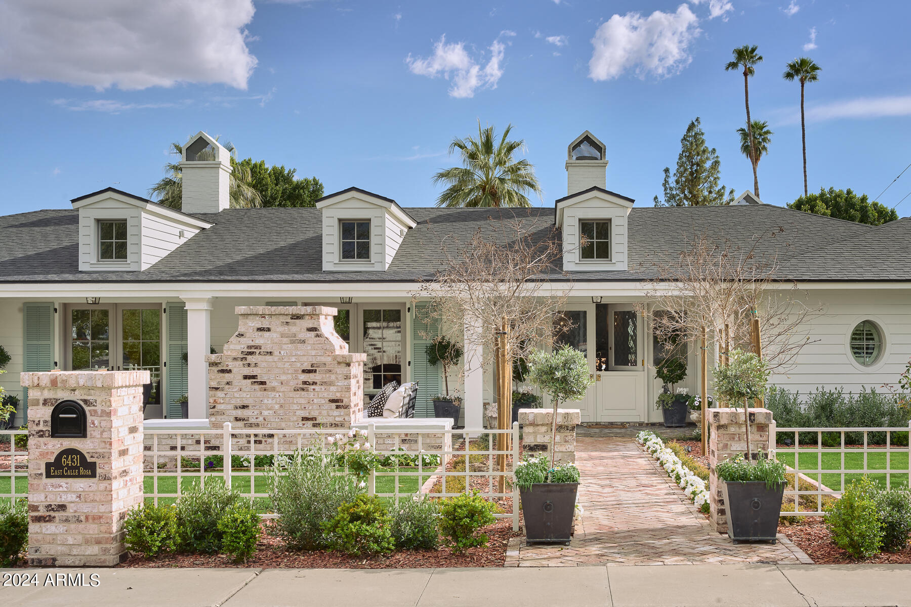 6431 E Calle Rosa --