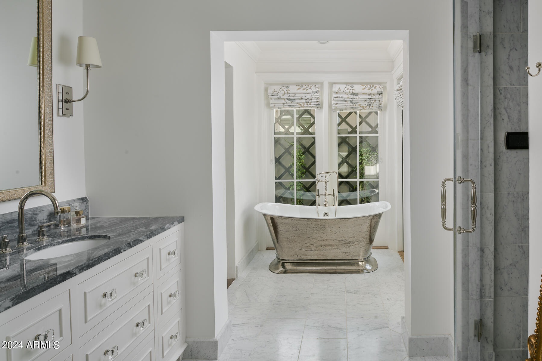 6431 E Calle Rosa --