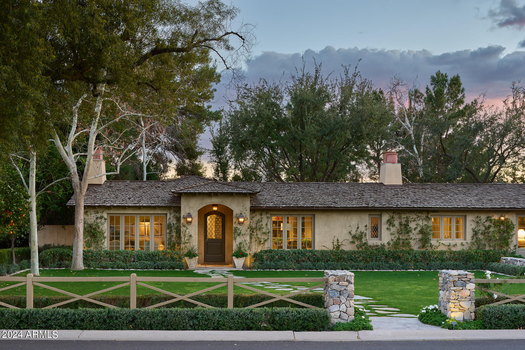 5701 E CALLE CAMELIA --