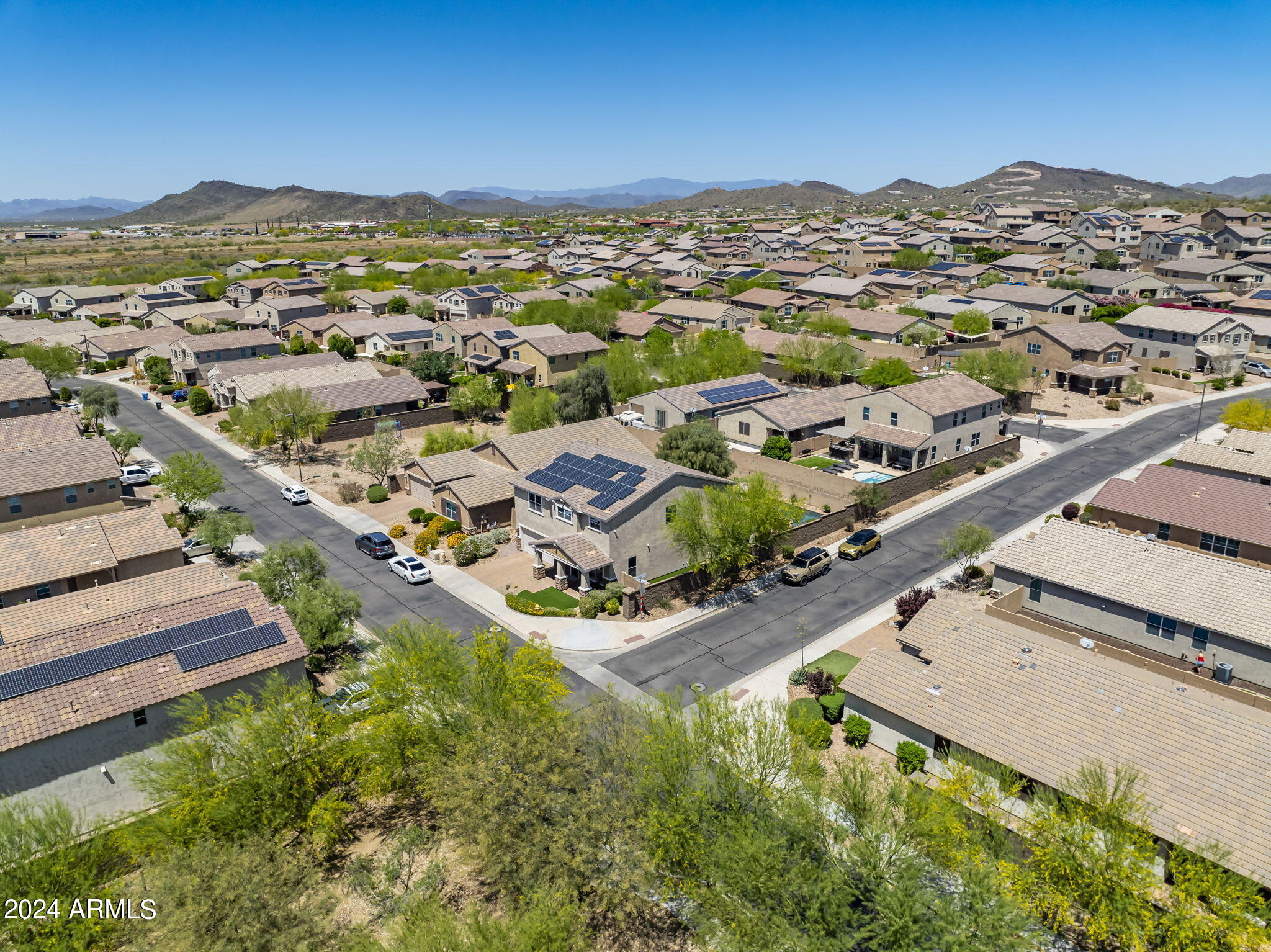 2946 W THORN TREE Drive