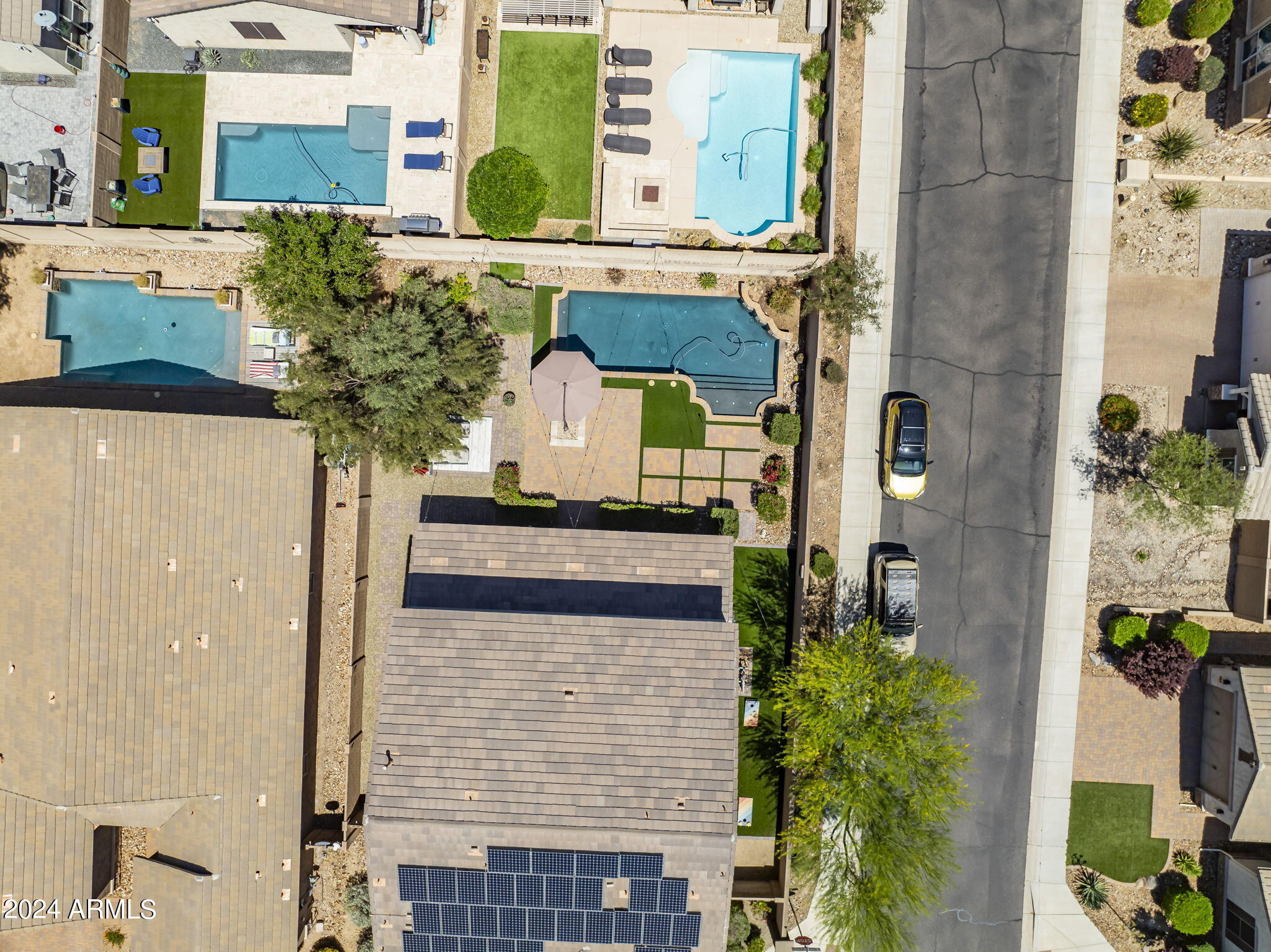 2946 W THORN TREE Drive