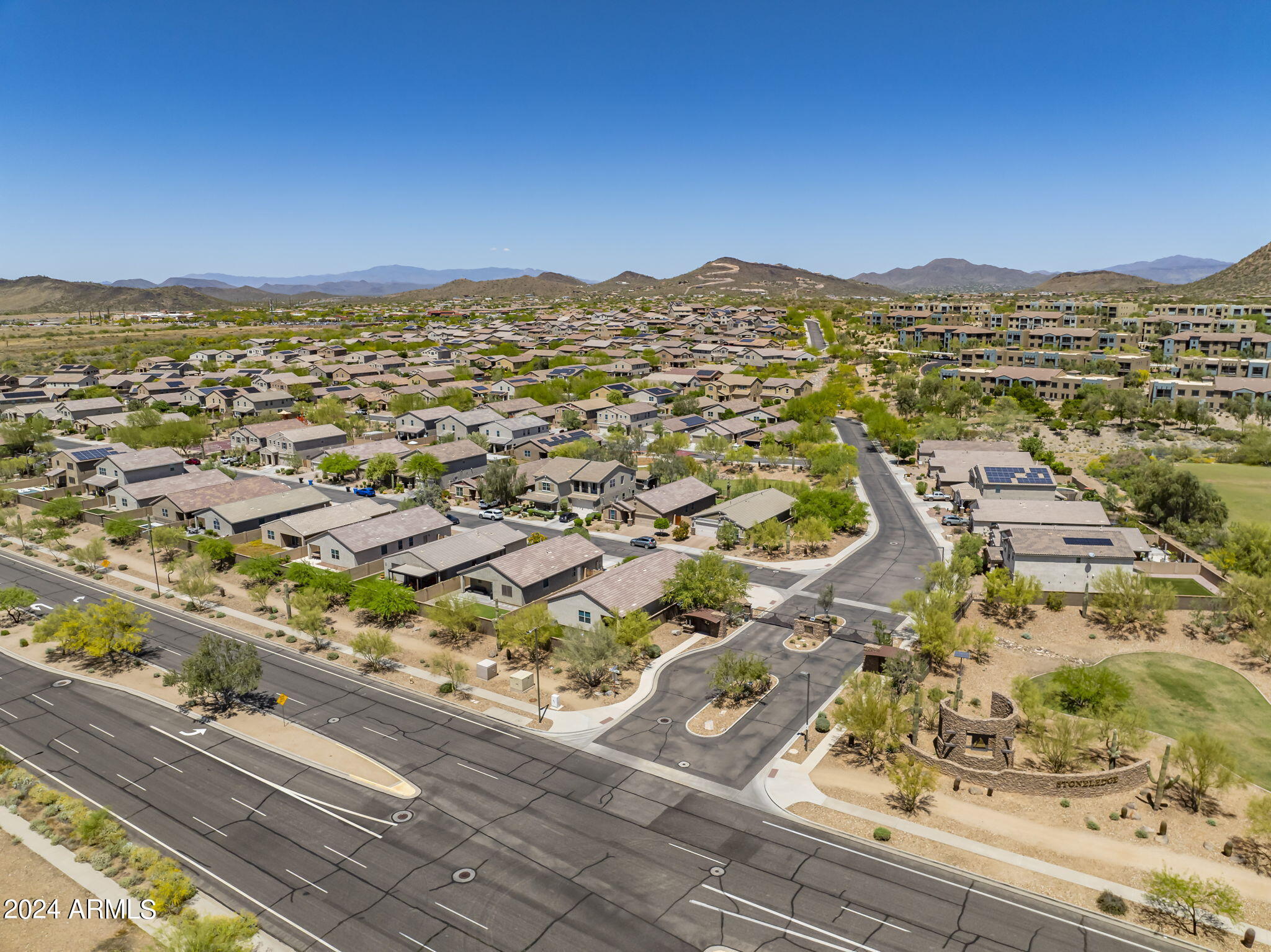 2946 W THORN TREE Drive