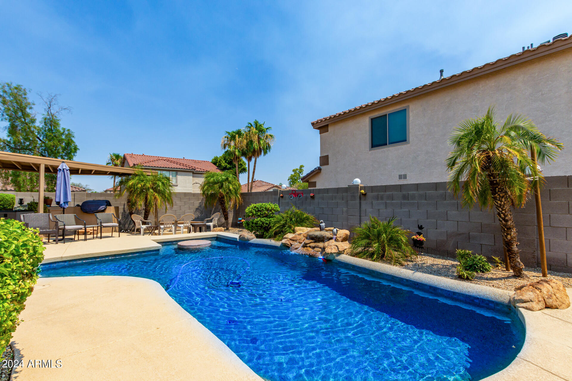 9315 W MARIPOSA Drive
