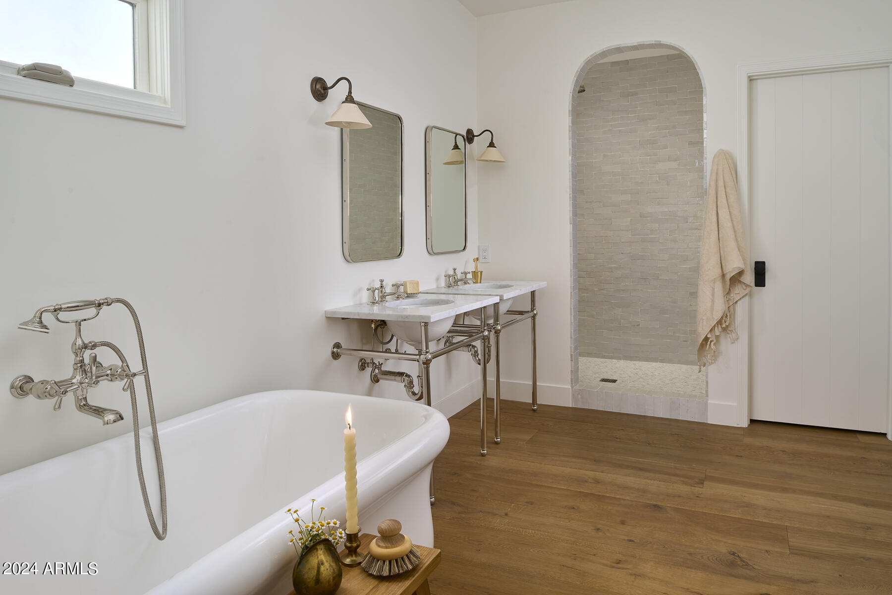 3917 E MONTEROSA Street