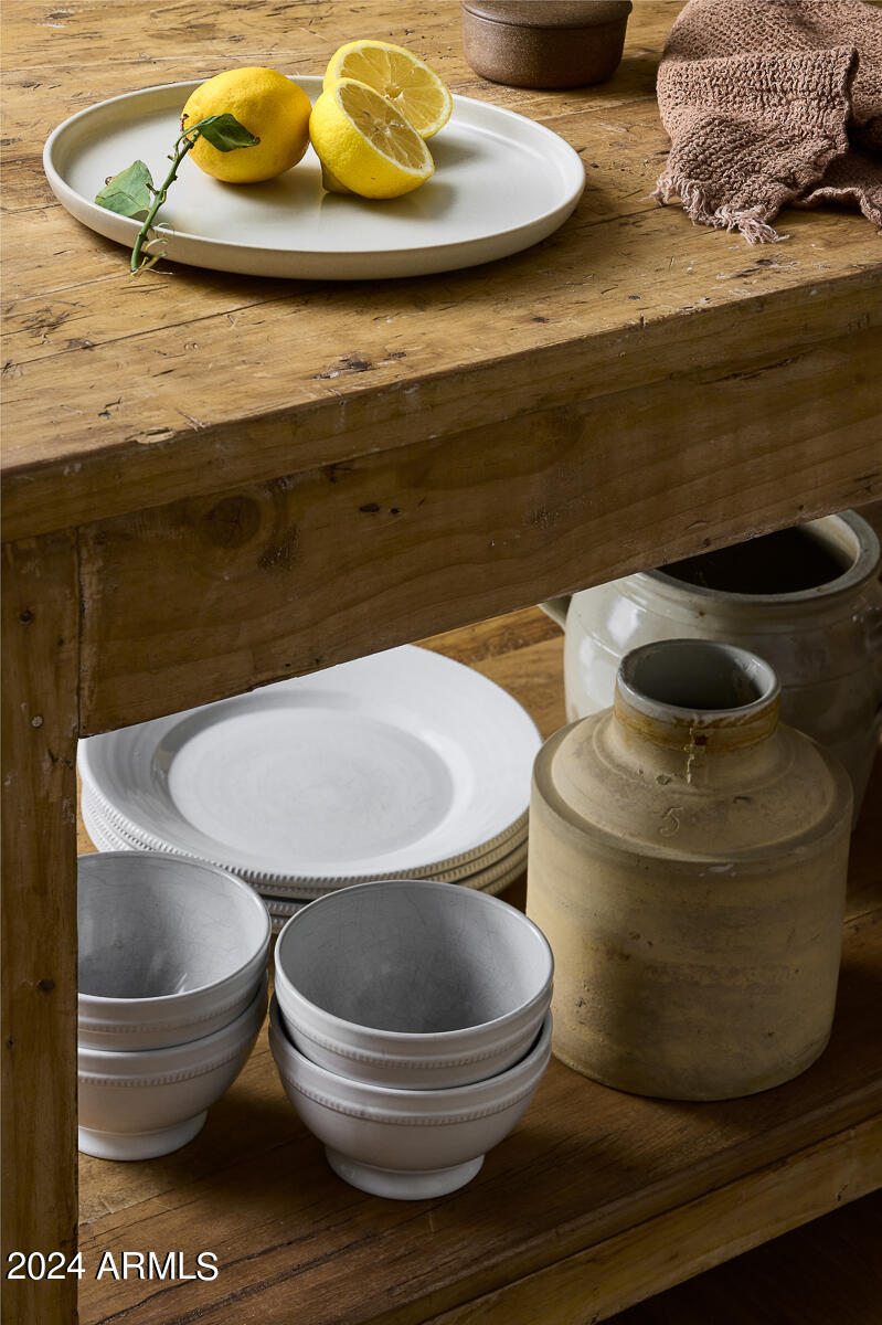 3917 E MONTEROSA Street