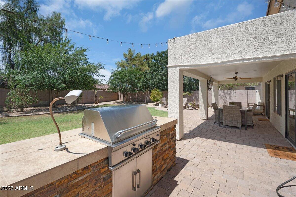 2499 E ERIE Court