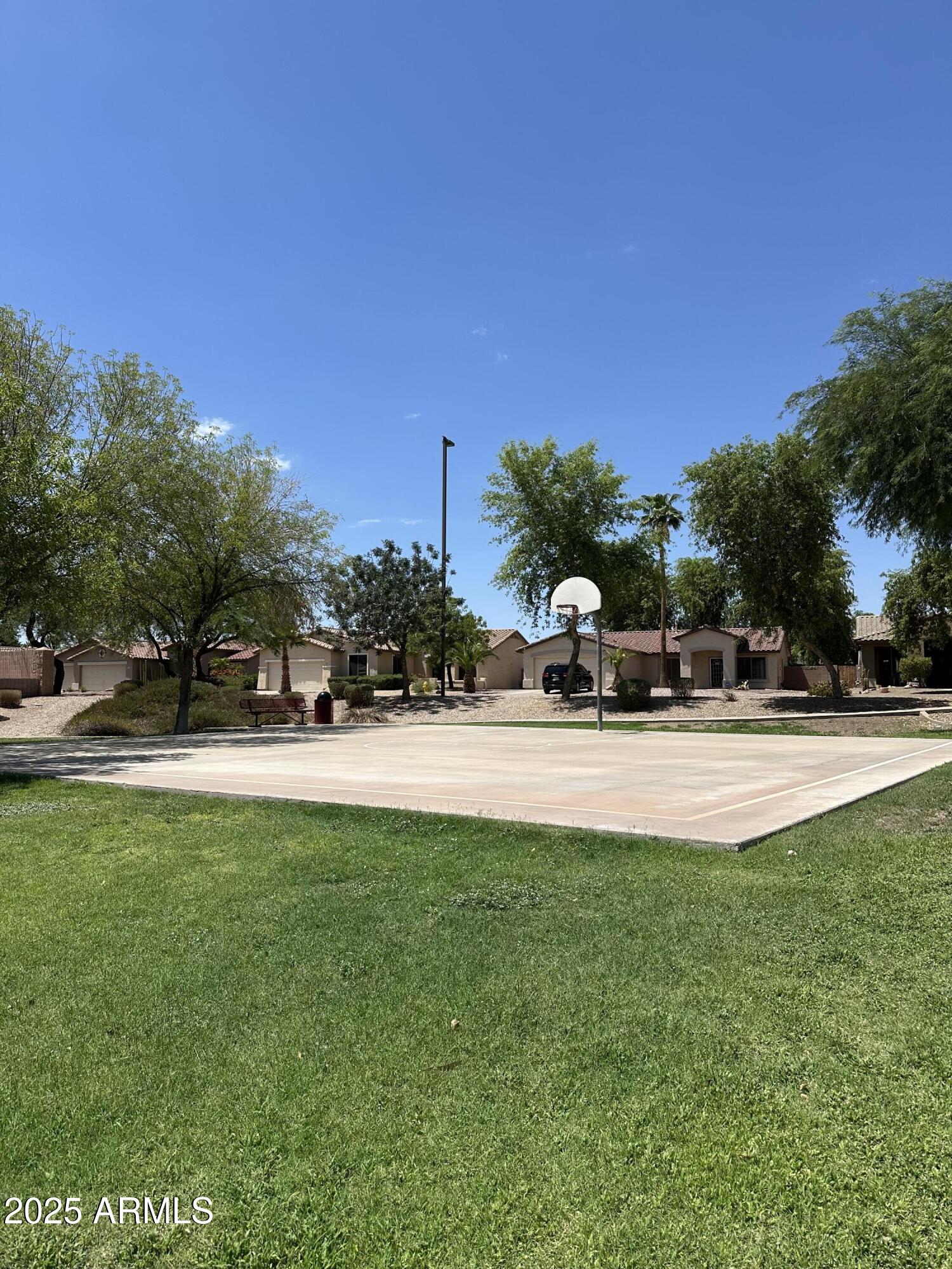 2499 E ERIE Court