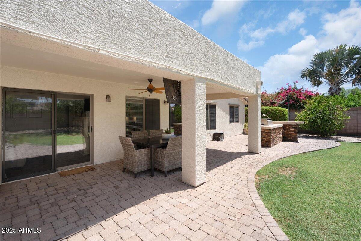 2499 E ERIE Court