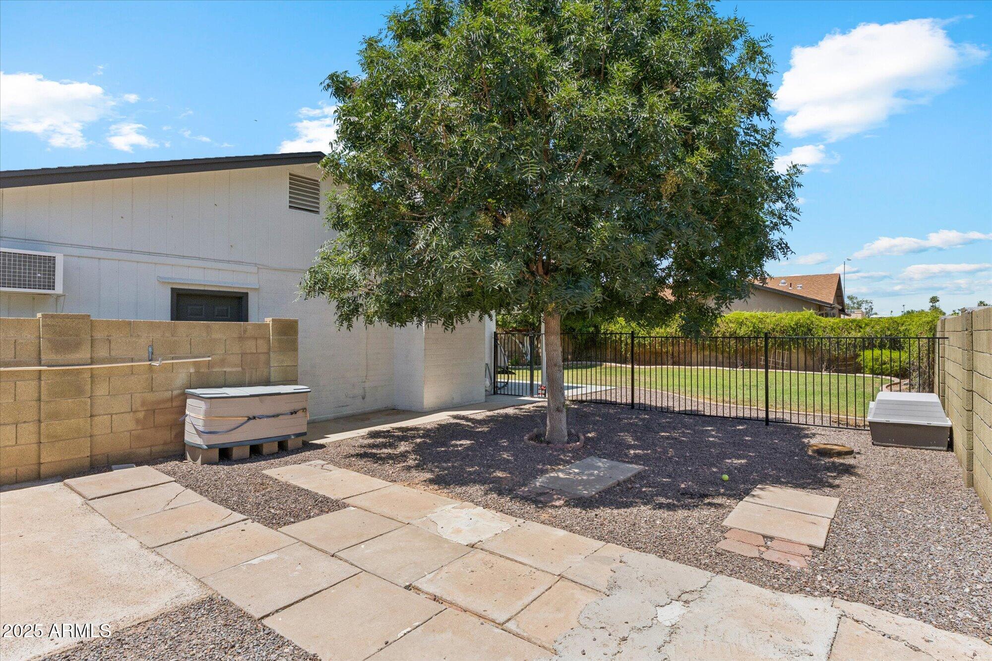 5346 E EVANS Drive