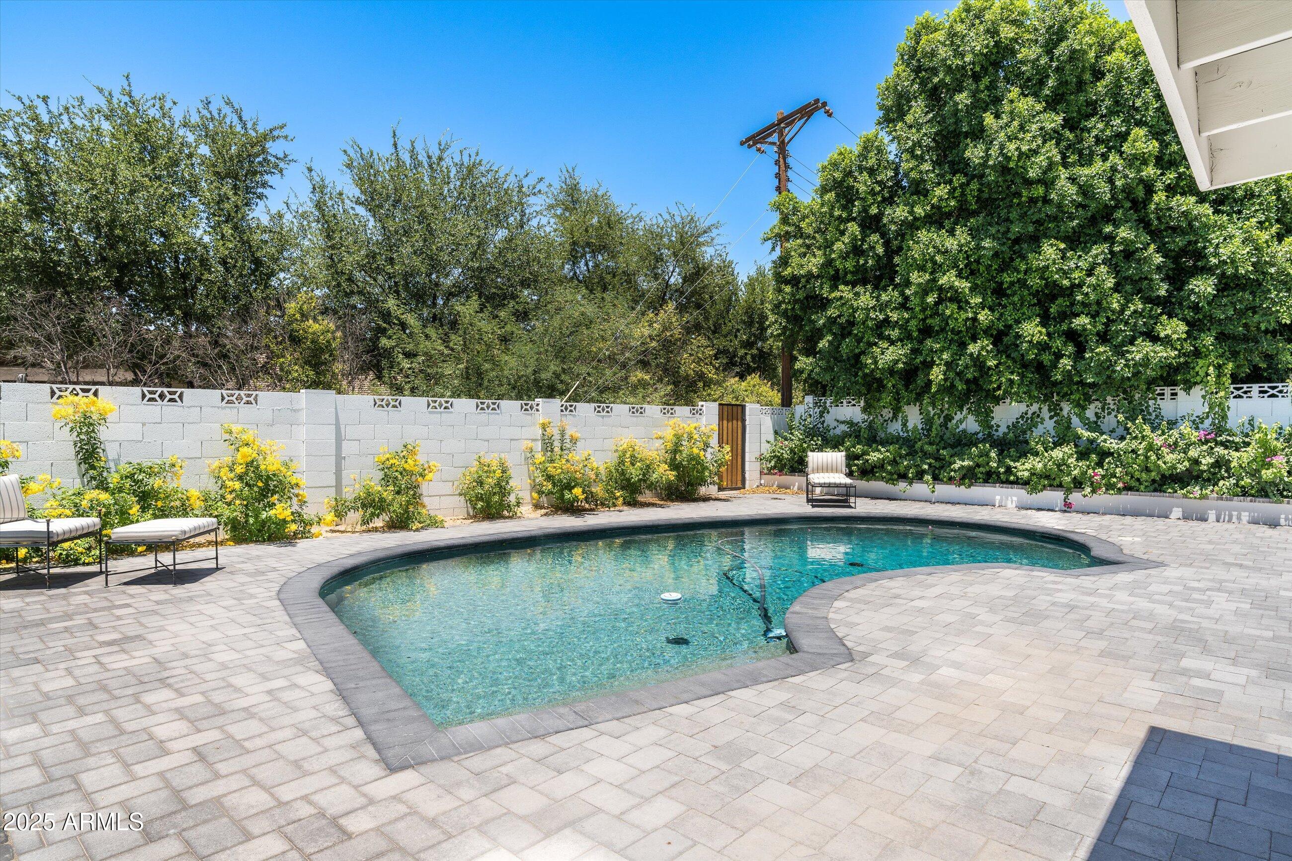 3822 N JOKAKE Drive